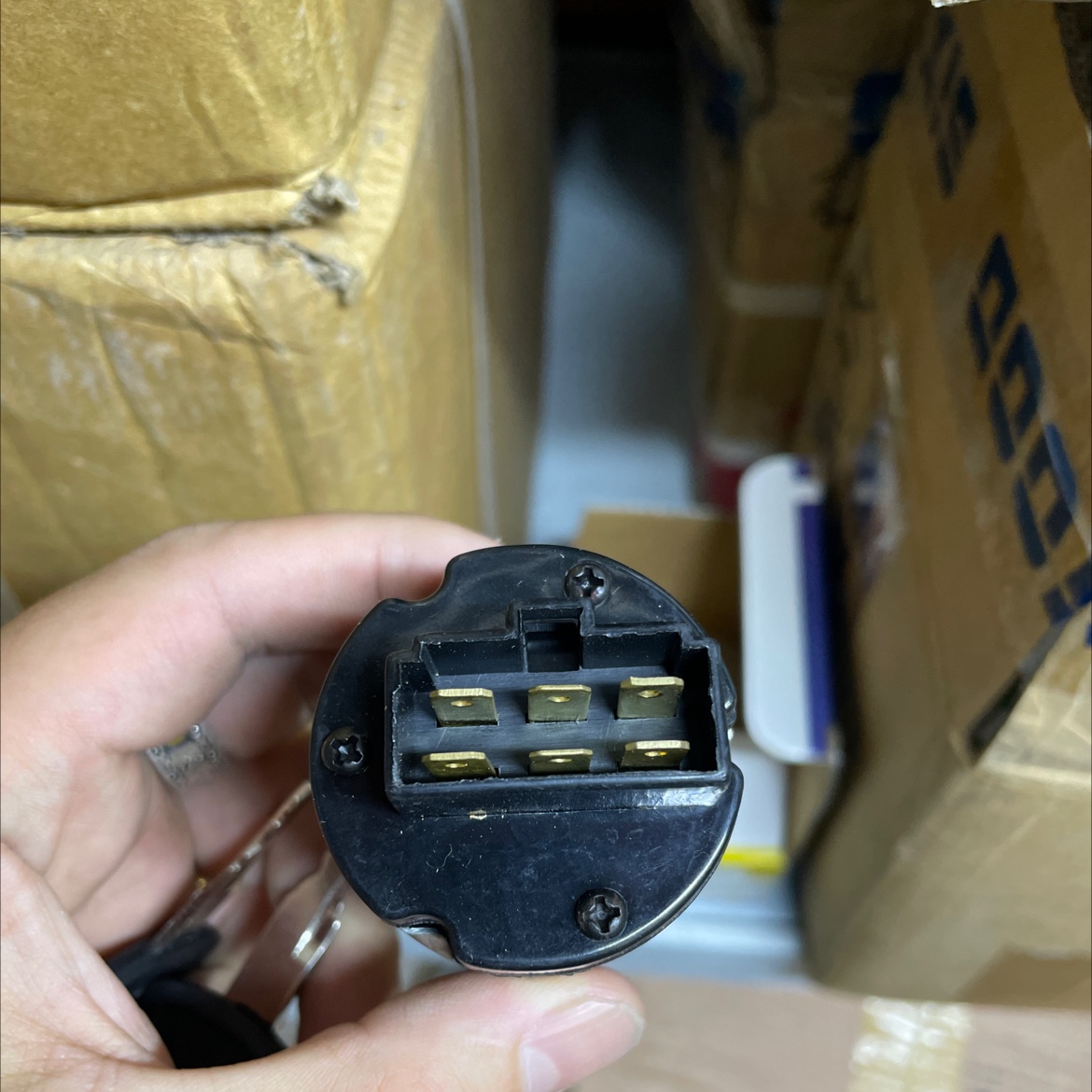 Stock Supply 912023 Hitachi Ignition Switch, Excavator Ignition Switch Start Switch Specification drawing