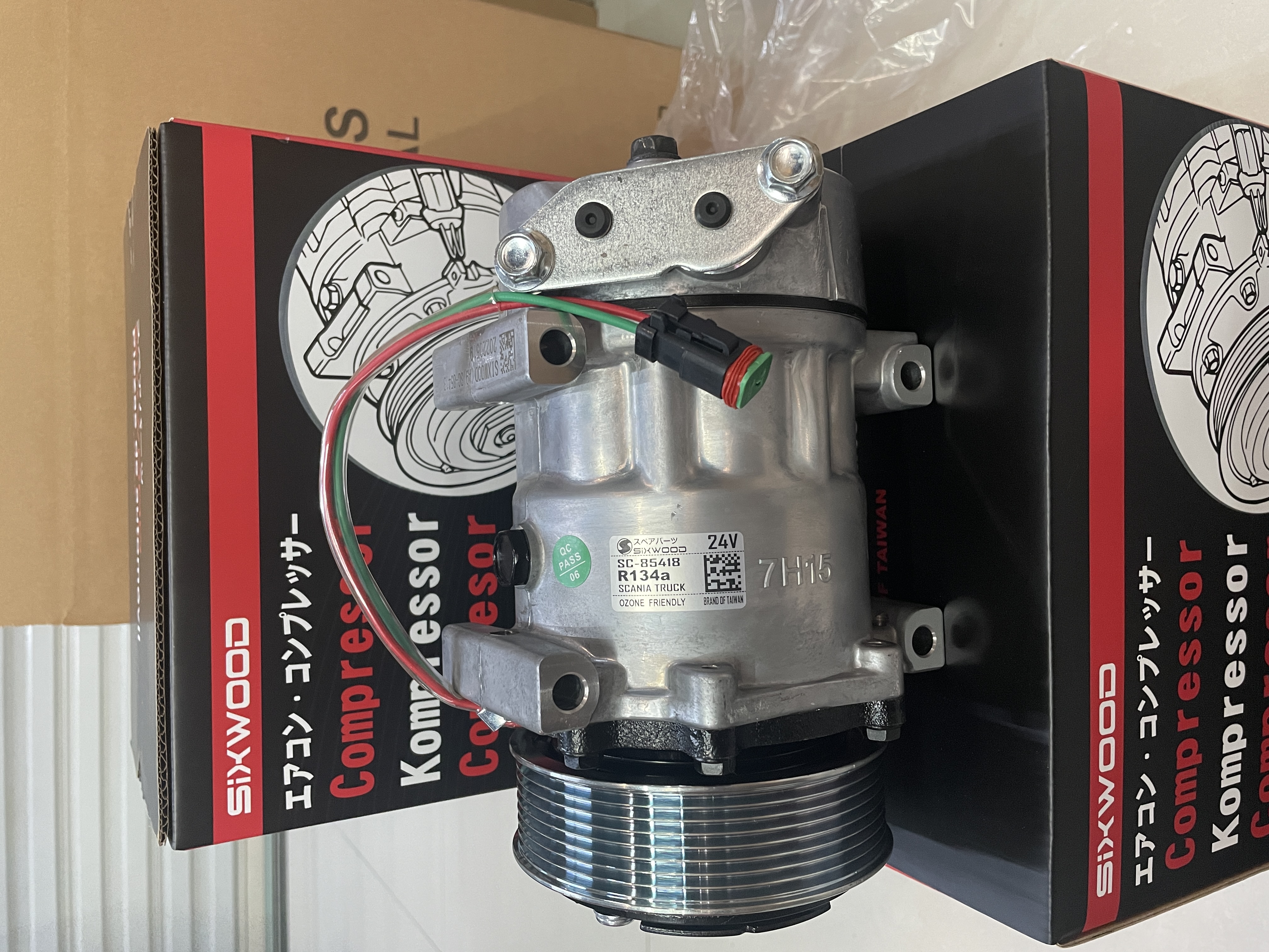 Supply Sc-85418 Scania Ac Compressor full figure