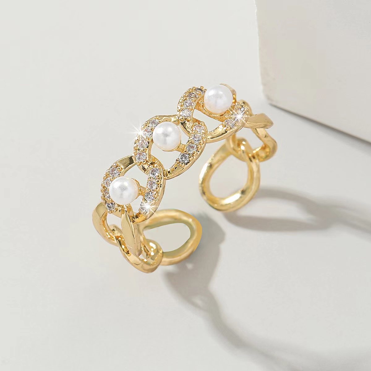 Pearl ring