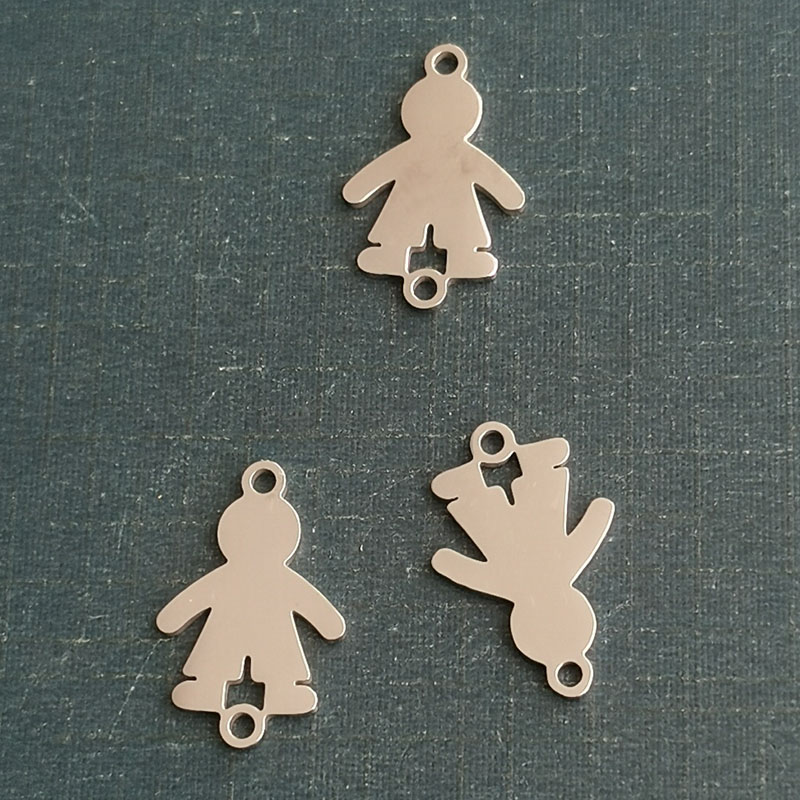 Cross border stainless steel pendant Laser cut cartoon little boy pendant titanium steel bracelet tag DIY jewelry accessories