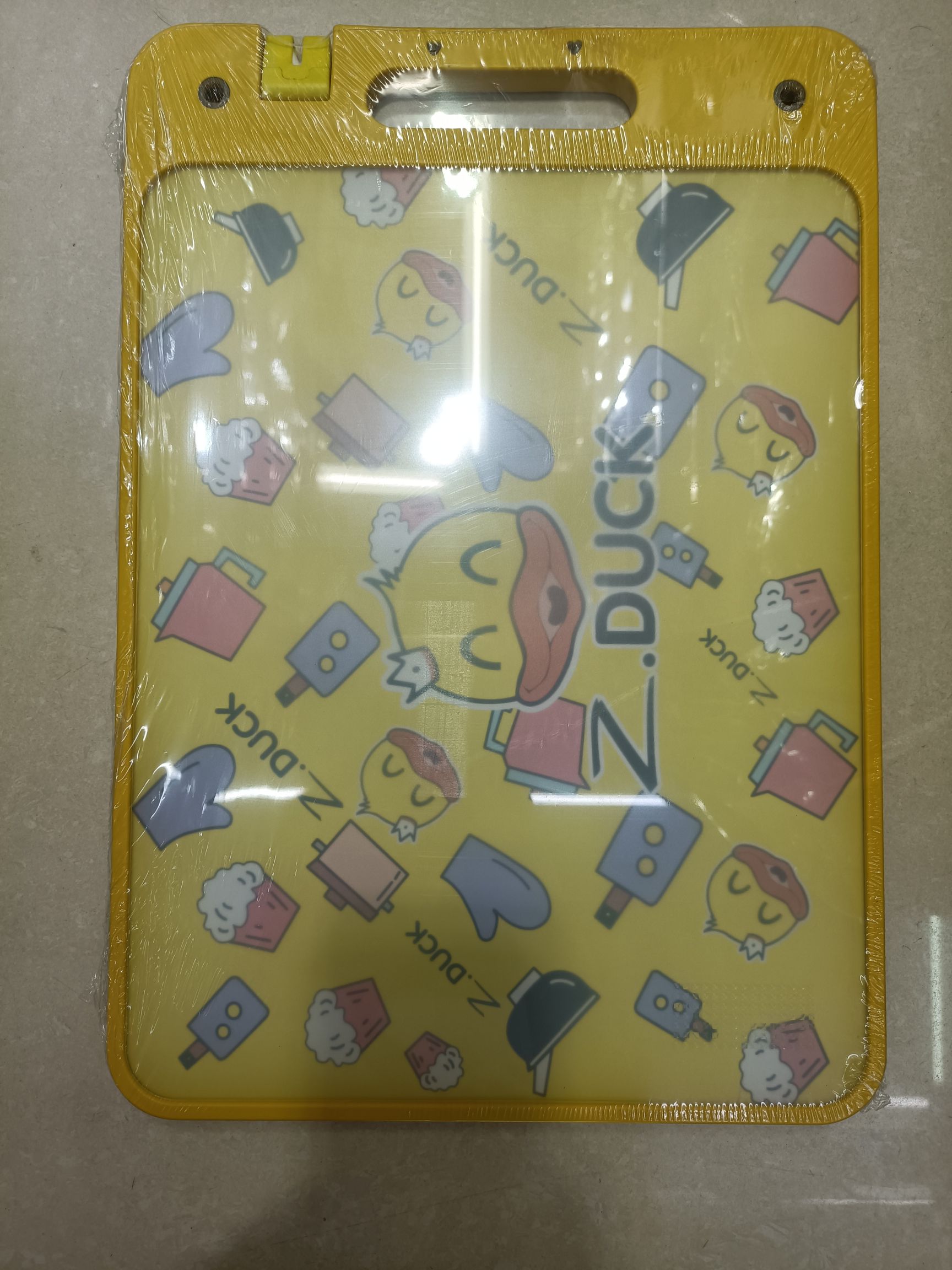 Yellow duck cutting board Mildew resistant household double sided cutting board Stainless steel kitchen cutting board pe