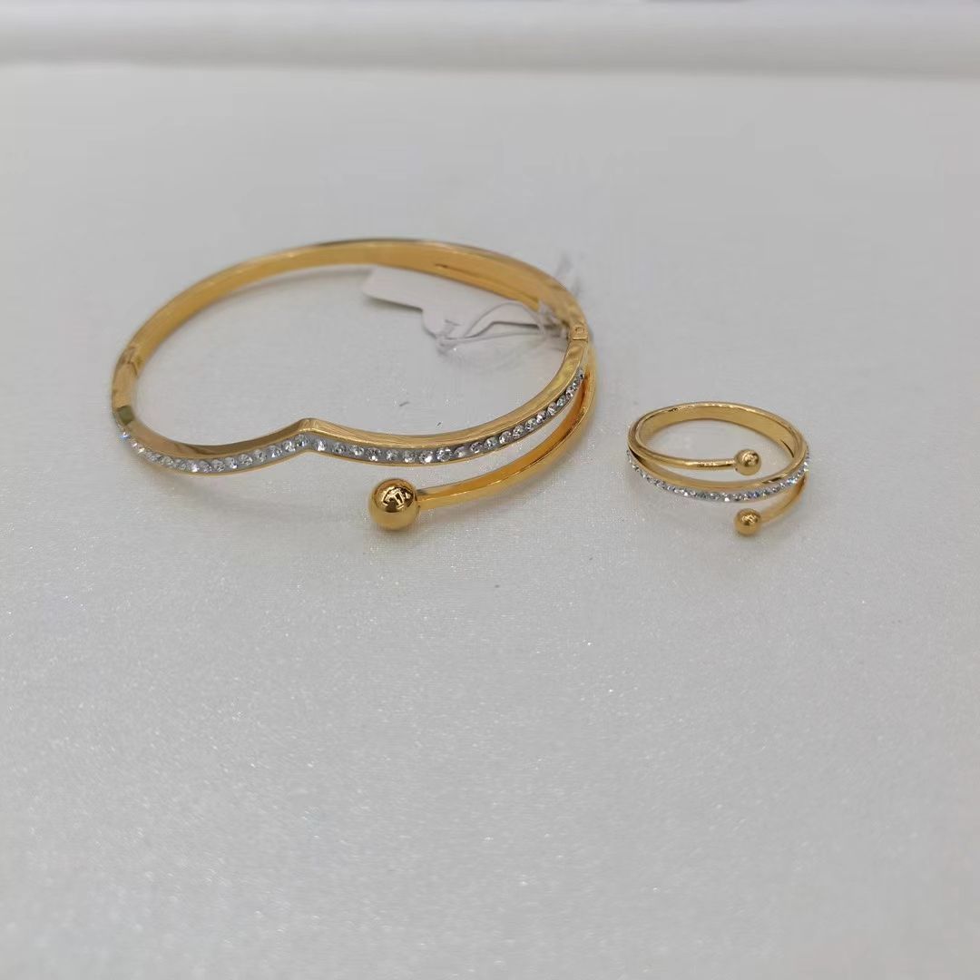 A niche design bracelet with a ring, a titanium steel non-fading jewelry for women, 2022 new style. A summer gift for your best friend details Picture