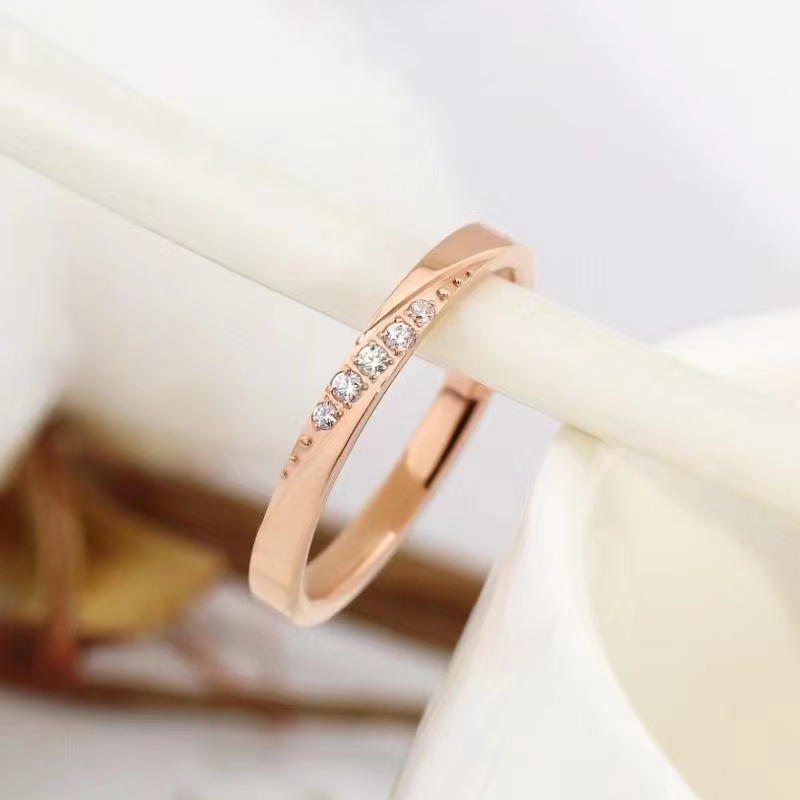 A niche and fashionable multi-layer layered ring for women, adjustable rose gold, personalized design, index finger ring joint accessory detail image 4