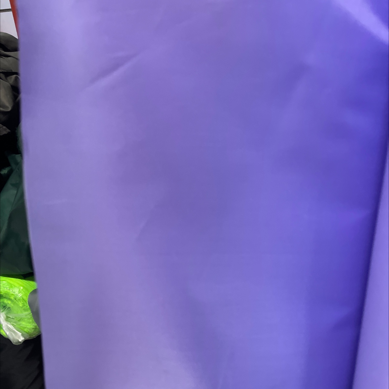 面料布匹/平纹尼面料/布料/围裙面料/磨毛桃皮绒白色防水白底实物图