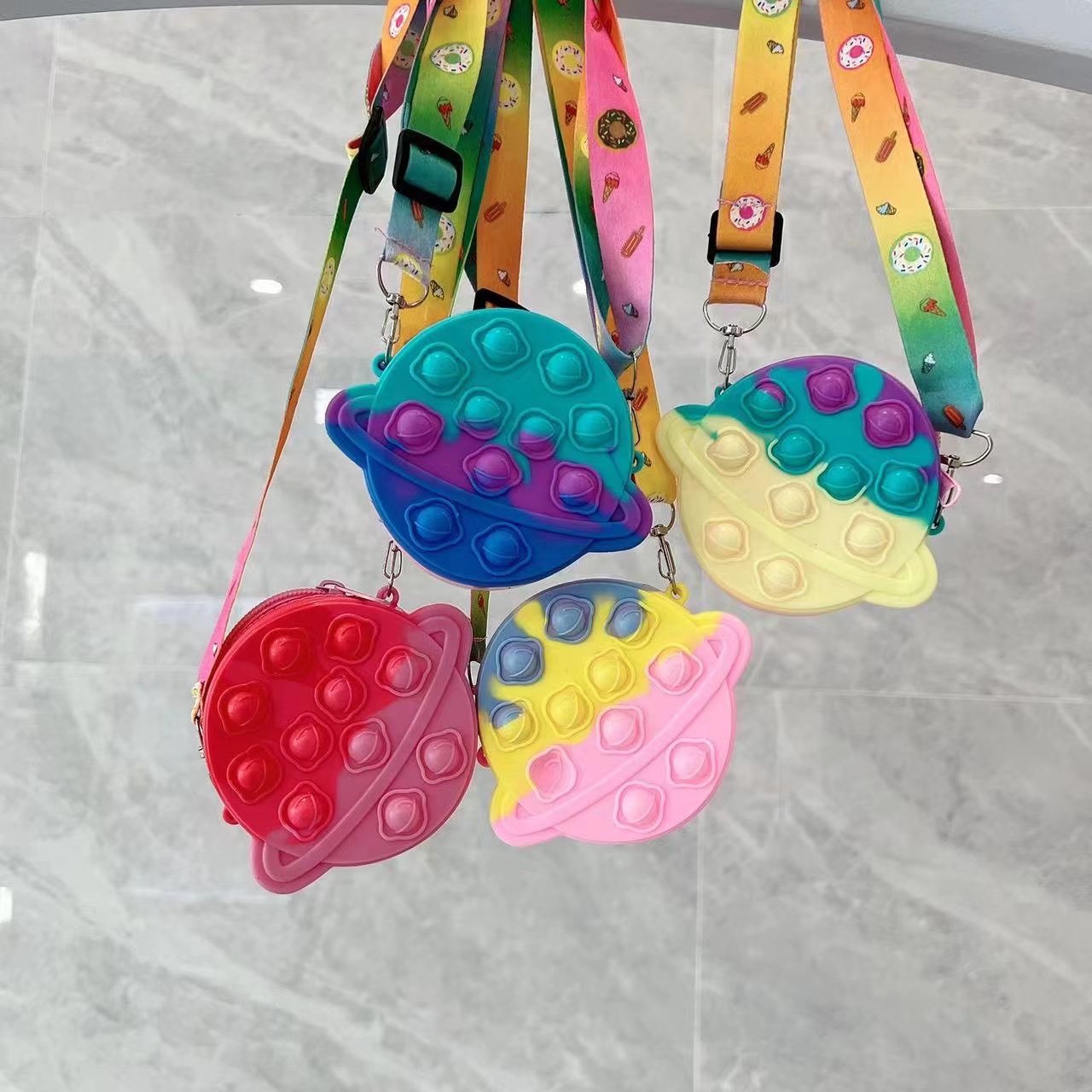 Pioneer Rat purse Shoulder bag Crossbody bag Silicone bag Star Wear fox head Planet cat Item Picture