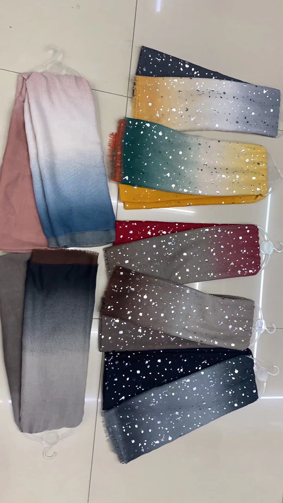 New Scarf Shawl Hot Gold Hot Silver Scarf European Korean Fashion Explosion Scarf Shawl Shawl Headscarf