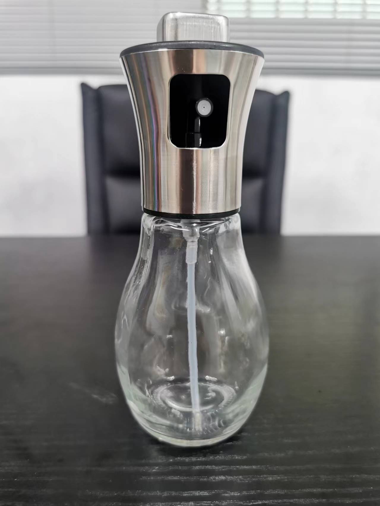 Spray bottle air fryer Household kitchen reduced fat cooking oil olive oil can spray glass atomized spray can oil spray