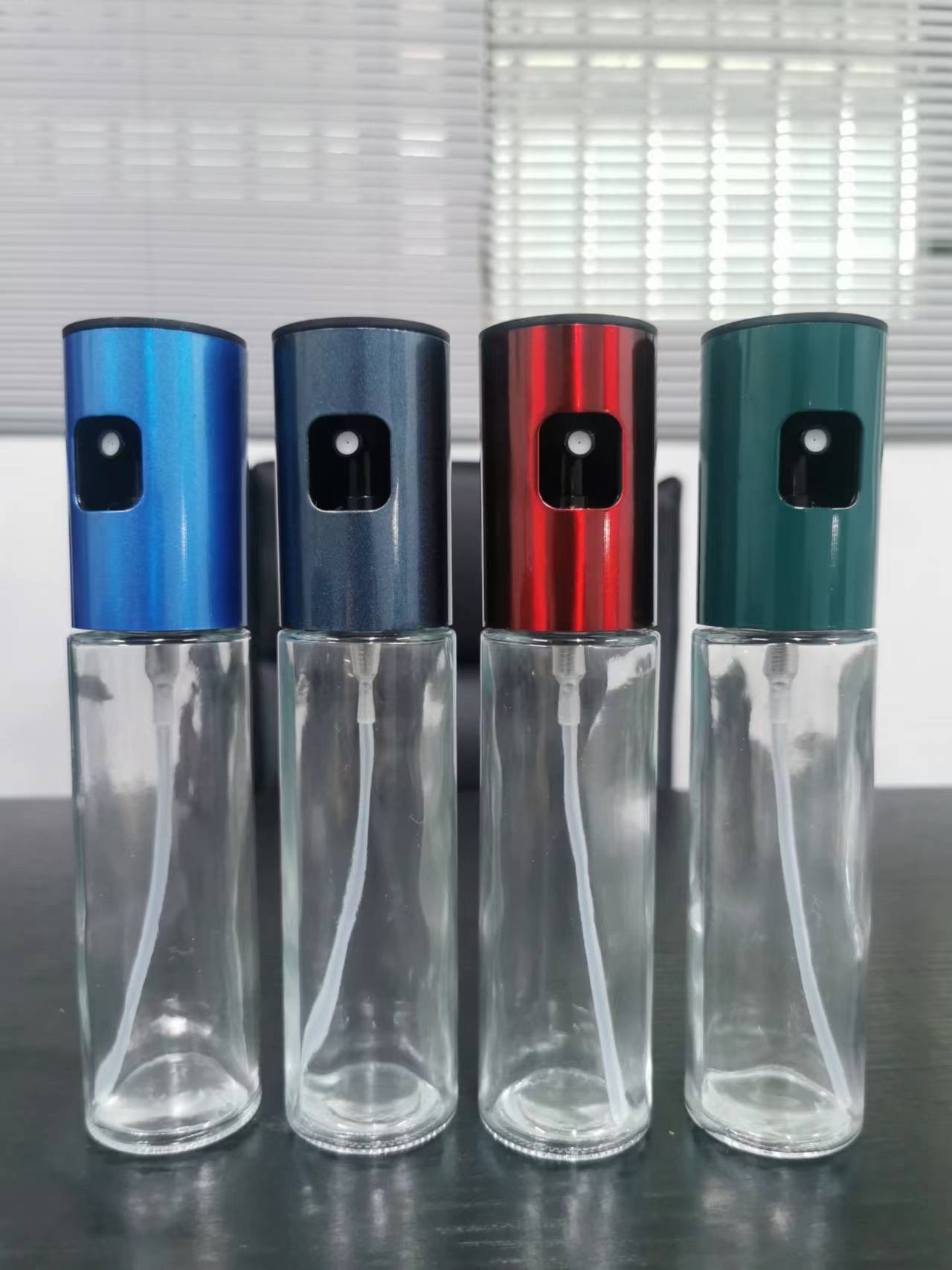 Oil spray bottle helicopter clear spray glass oil spray can kitchen olive oil cooking oil pressurized spray barbecue oil can thumbnail