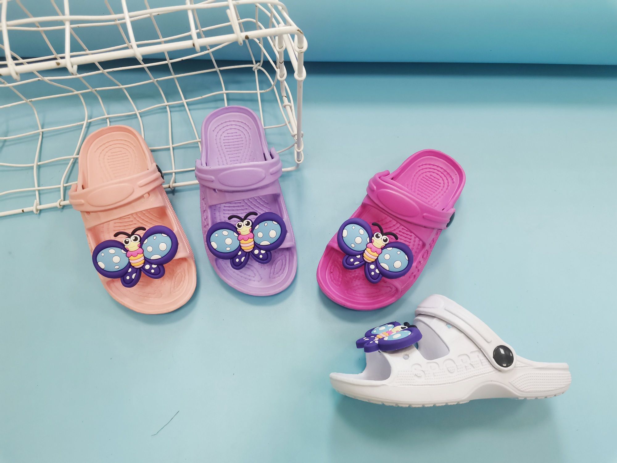 Children's slippers summer non-slip toddlers bath baby slippers Girls Crocs Pat 061