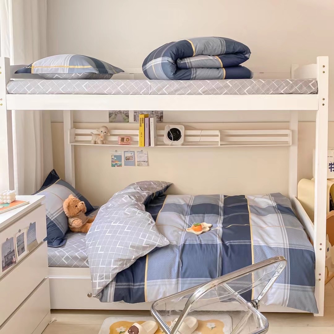 All Cotton Students Three-Piece Dormitory Bed Common
