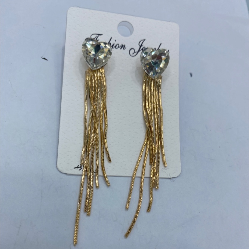 Louis: OuDI 2022 network explosive earrings, glass + copper chain leisure products, 2022005 new earrings