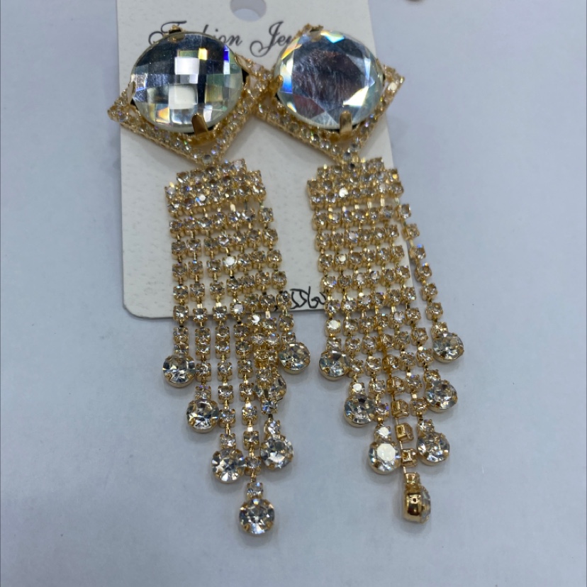Louis: ODI 2022 network explosive jewelry, fashion, exaggeration, personality design concept, 2022028 new products