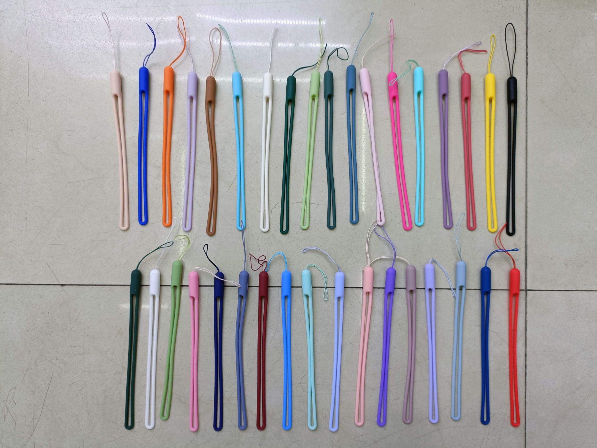 Silicone mobile phone lanyard in bulk 100 one pack