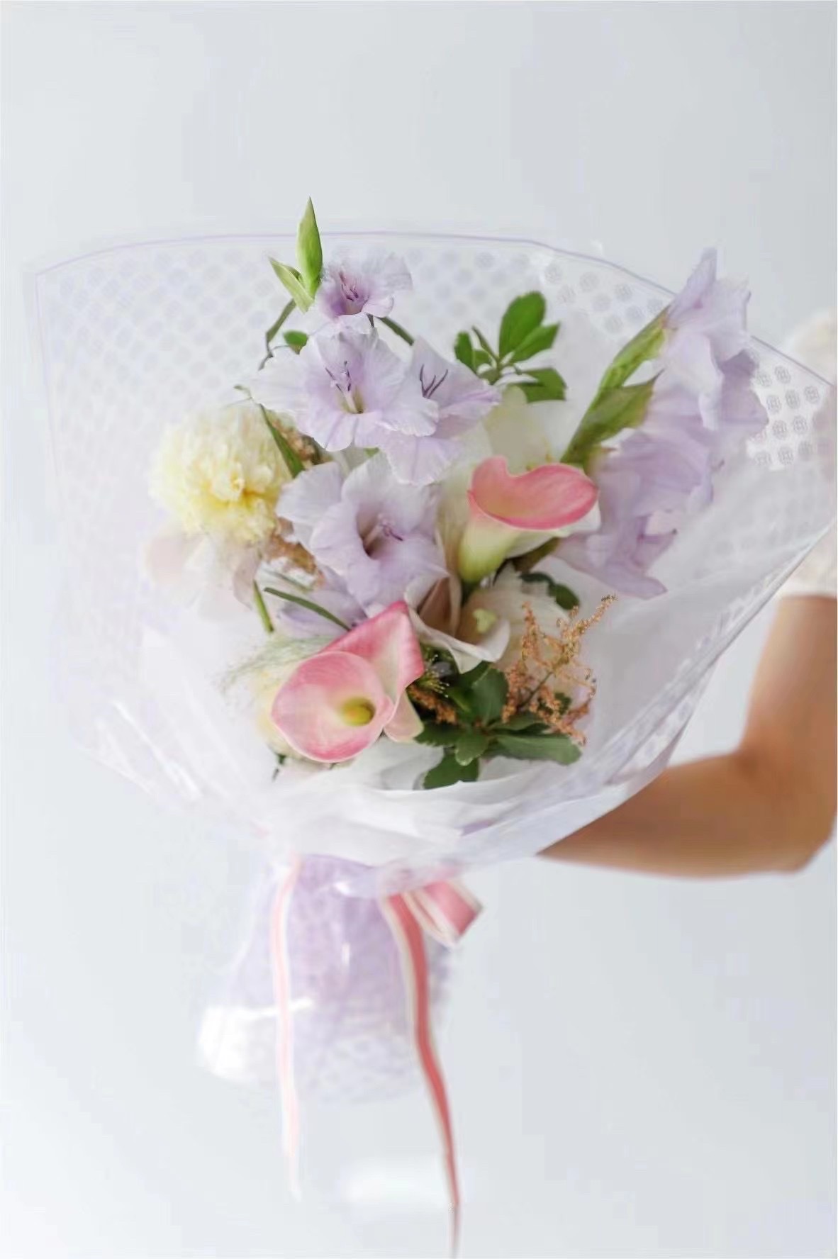 新款加厚35g礼品包装纸 圣诞派对印花装饰雪梨纸高级感ing包装纸1111