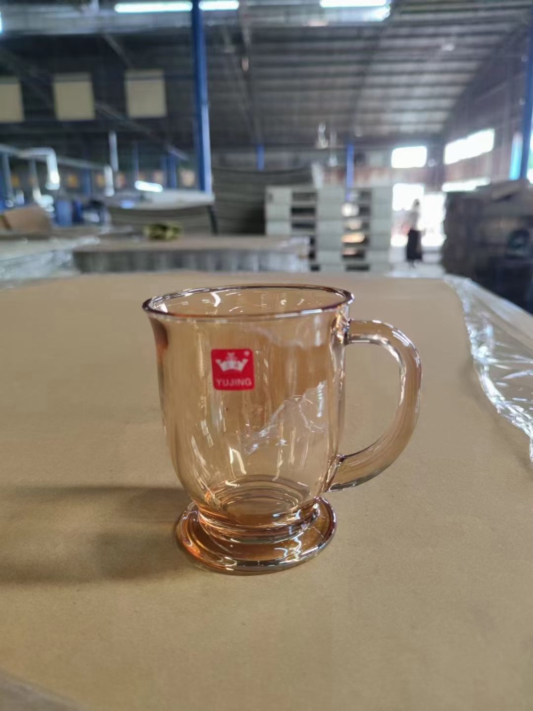 YJ-5702-1D glass handle cup amber