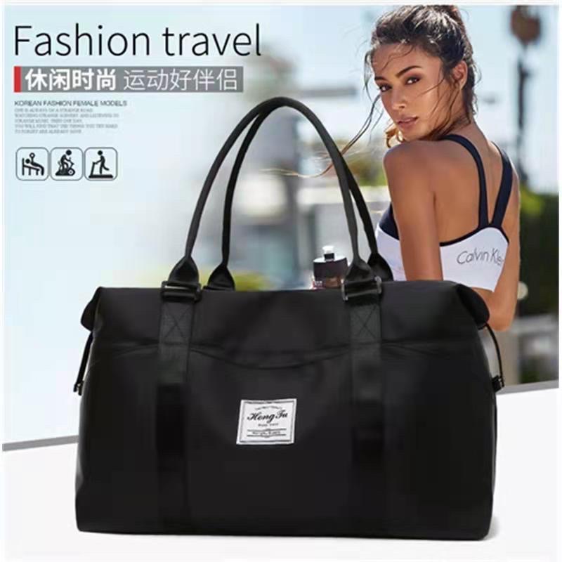 Sports Single Backpack Female Fitness Bag Dry Wet Isolation Large Capacity Bag Network Red Hand Luggage Bag Application Scenario