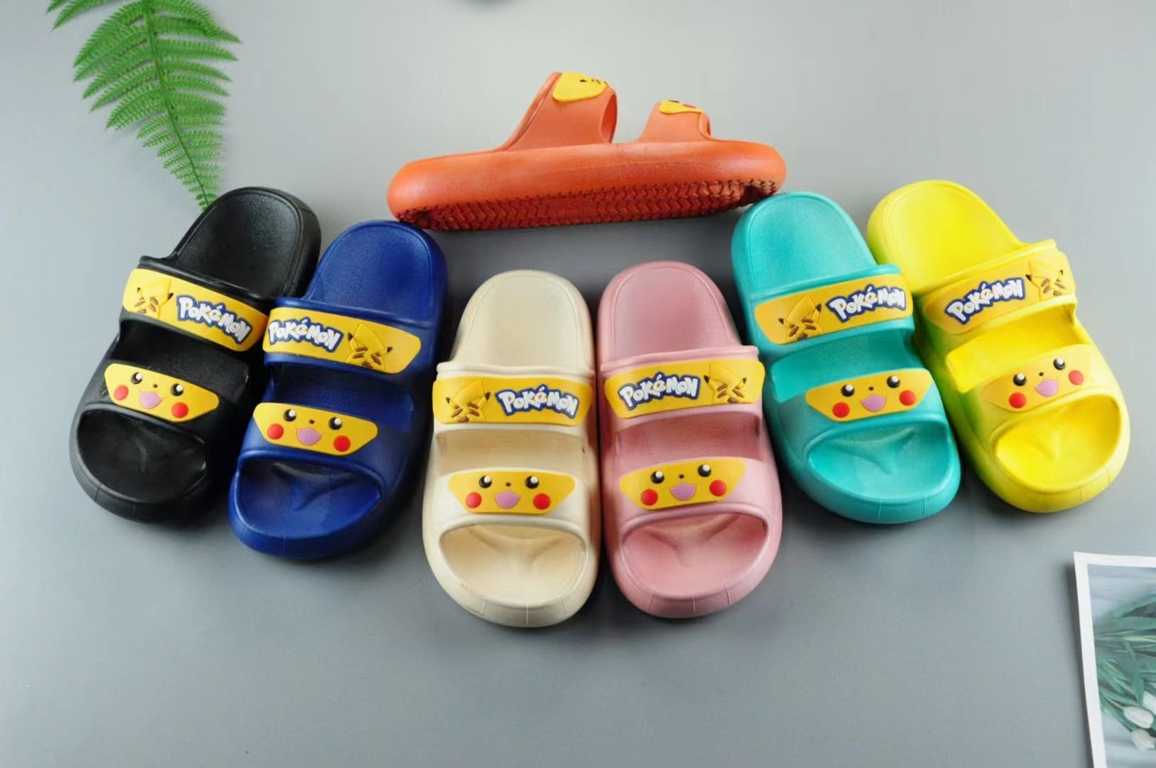 Summer slippers Summer cute indoor cartoon bath slippers