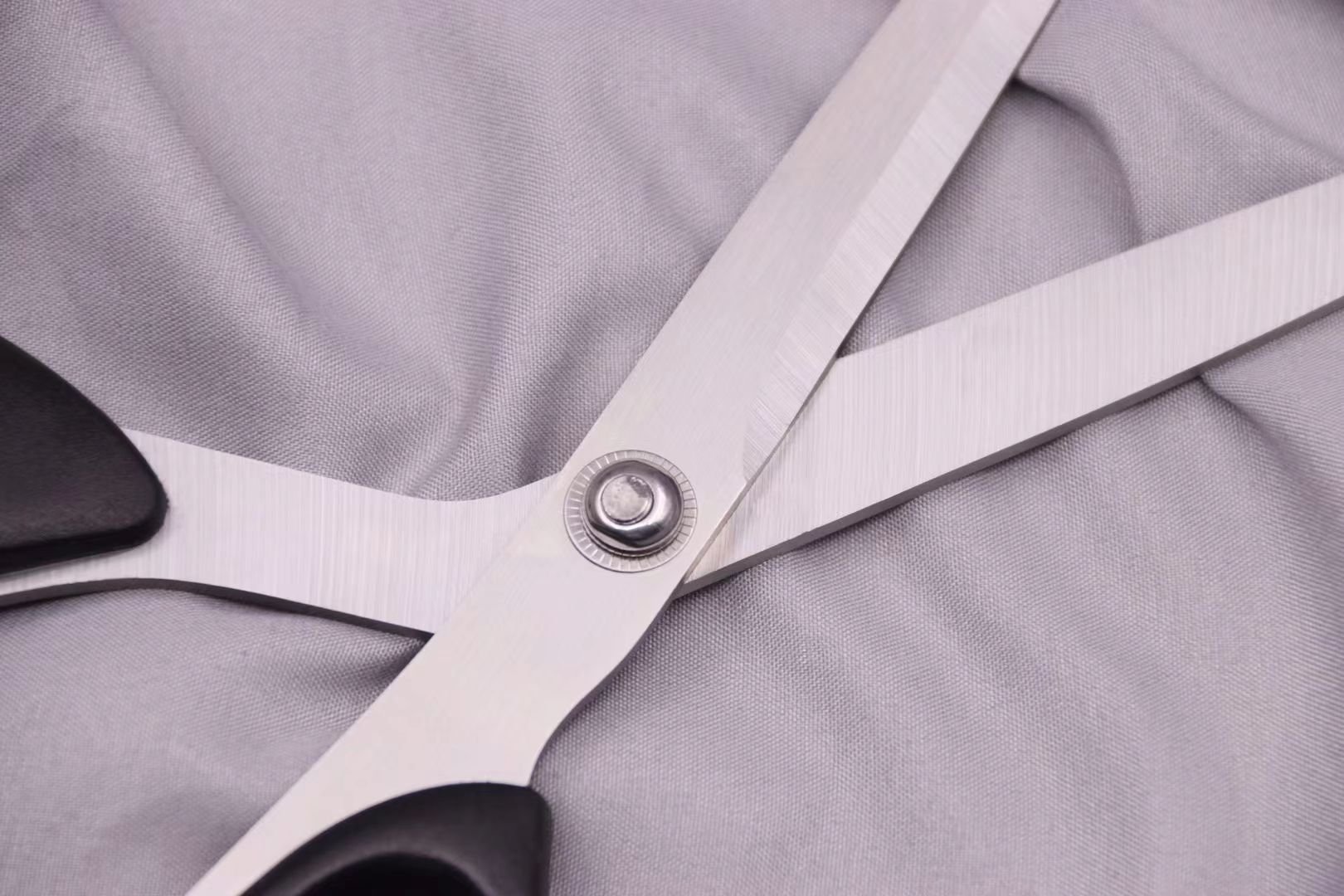 Department store scissors, office and educational scissors, office stationery scissors, black handle office scissors, office scissors, hardware knives, knife scissors, hardware scissors Item Picture