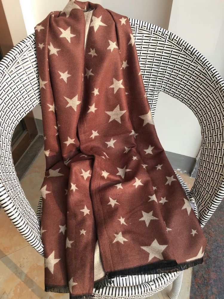2021 autumn/winter thickened cashmere scarf European and American star print jacquard cape dress with warm scarf thumbnail