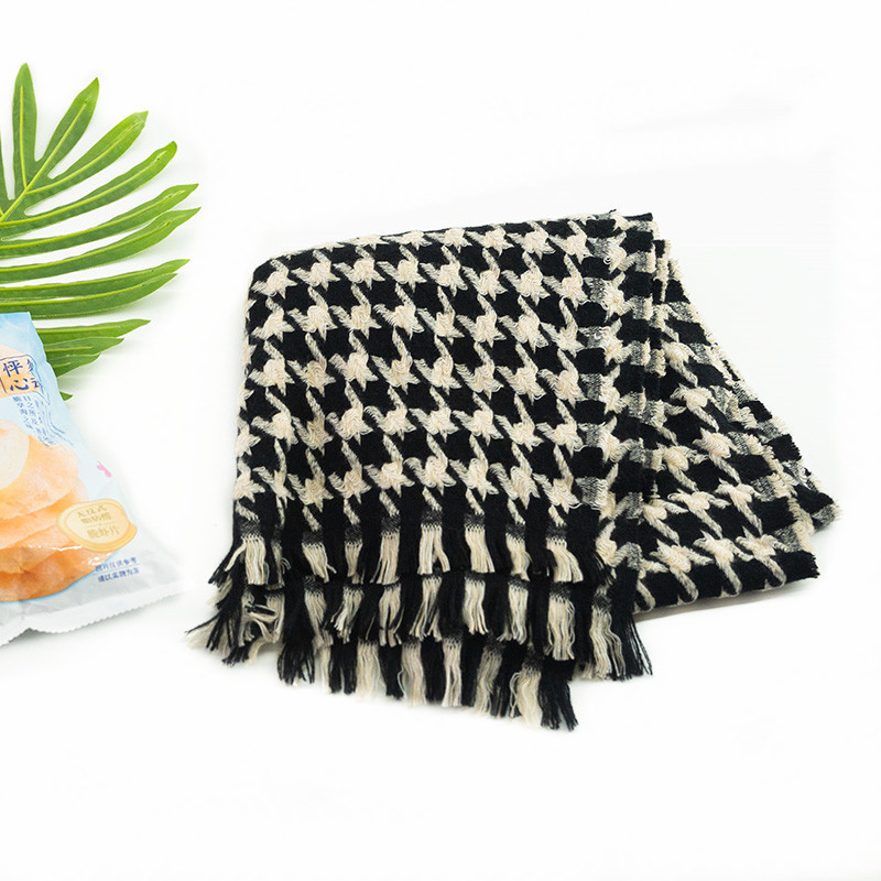 2021 New Explosive Cloud Thousand Bird Grid Elegant Girl Japanese Korean Version Of Warm Scarf Soft Hot Sale Shawl 190*45Cm/195G Item Picture