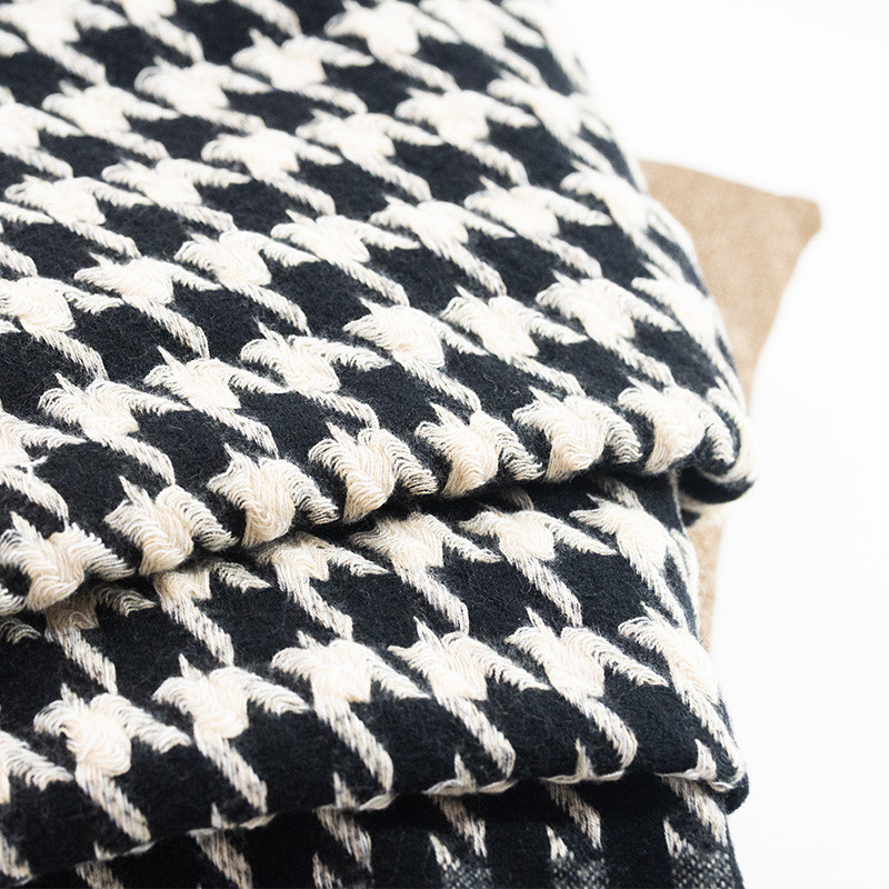 2021 New Explosive Cloud Thousand Bird Grid Elegant Girl Japanese Korean Version Of Warm Scarf Soft Hot Sale Shawl 190*45Cm/195G Specification drawing
