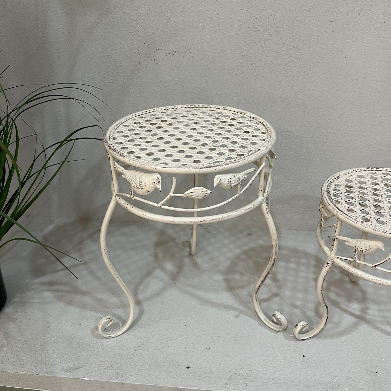 Single Basin Round Iron Art Flower Stand Multi-Layer Green Flower Pot Stand Indoor And Outdoor European Living Room Balcony Flower Shelf Decoration Green Flower Rack Specification drawing