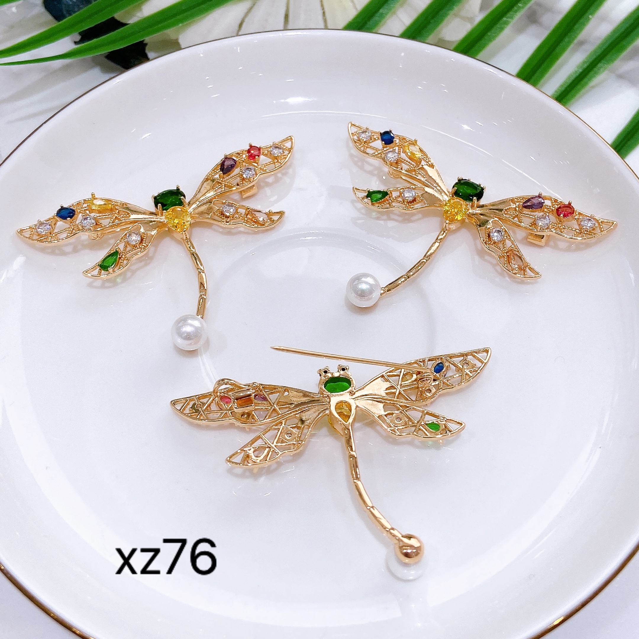 Zhongxing Accessories DIY flower pearl brooch Application Scenario