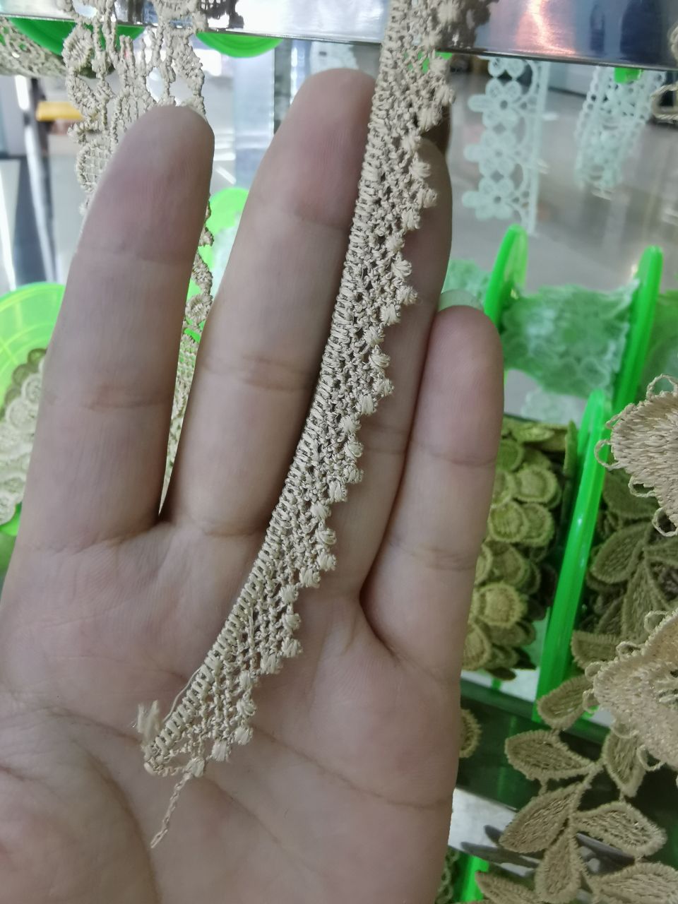 Lace 308