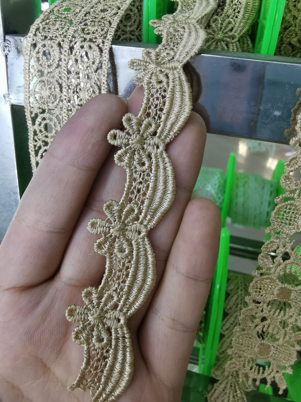 Lace 355