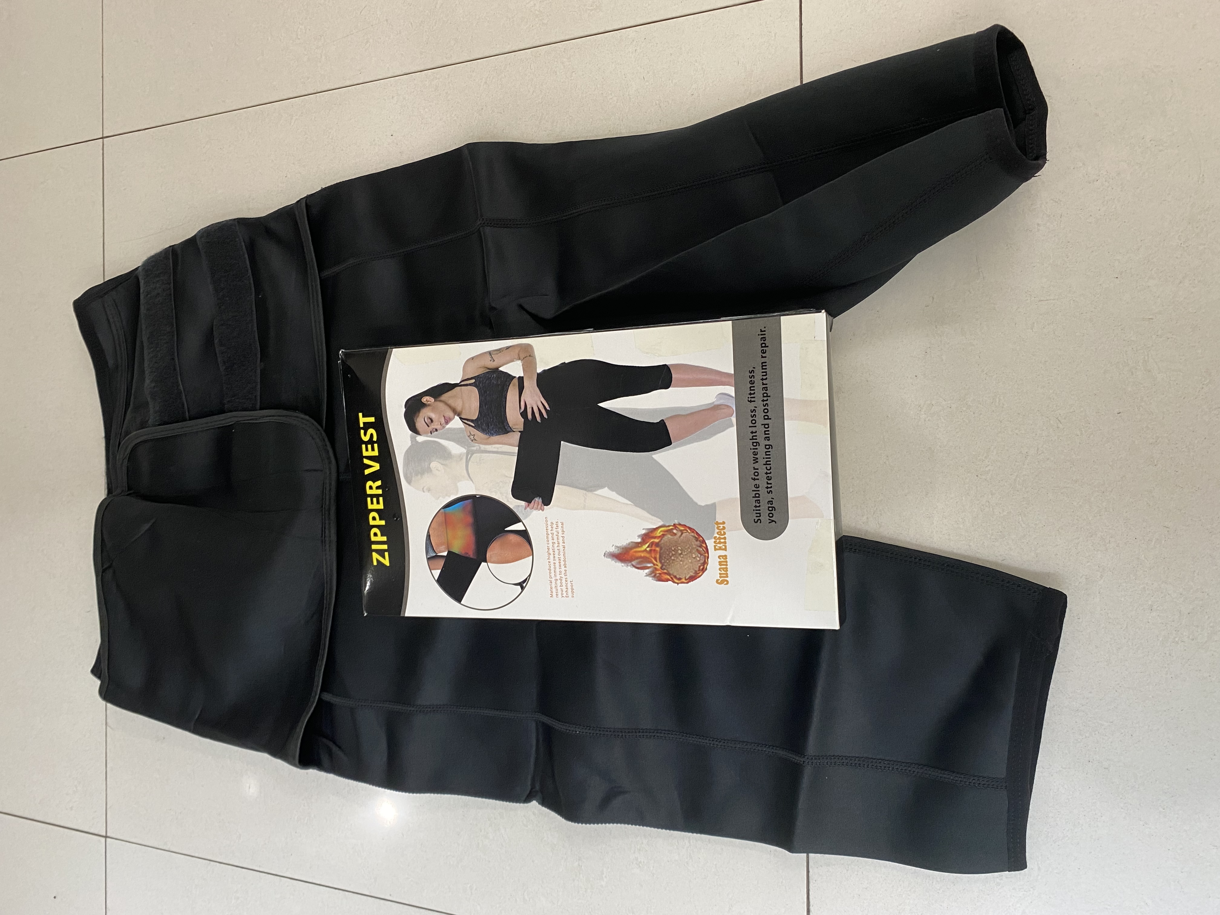 The pants belt full figure