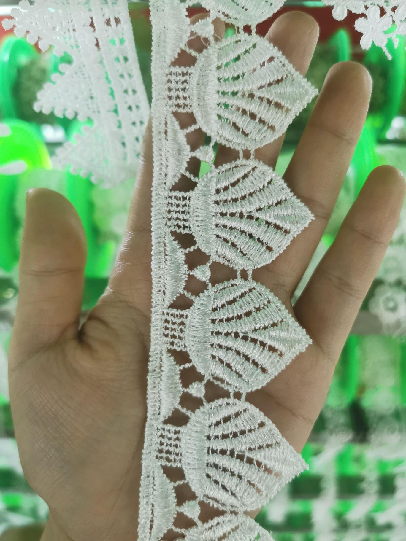 Lace 720