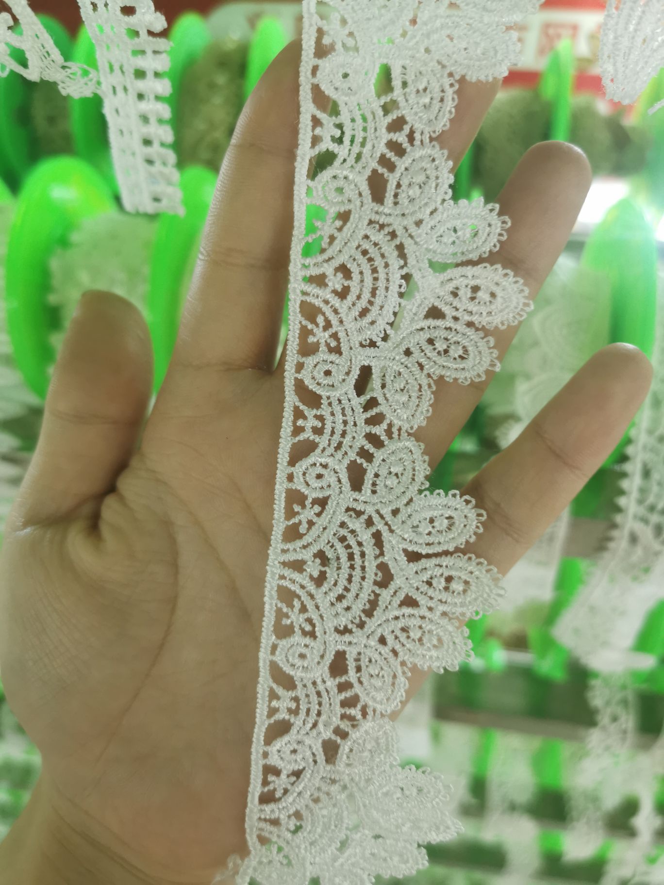 Lace barcode 727