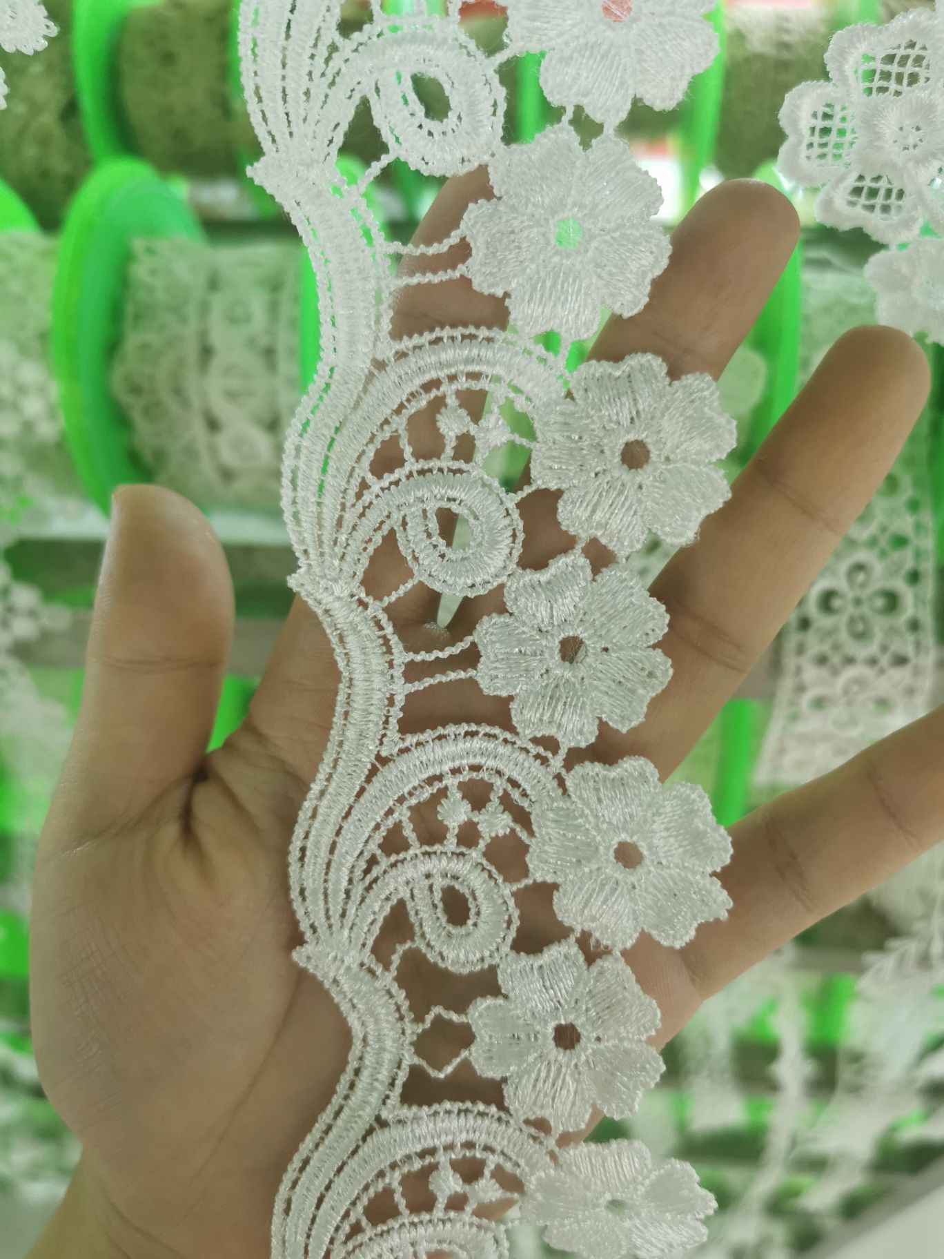 Lace barcode 728