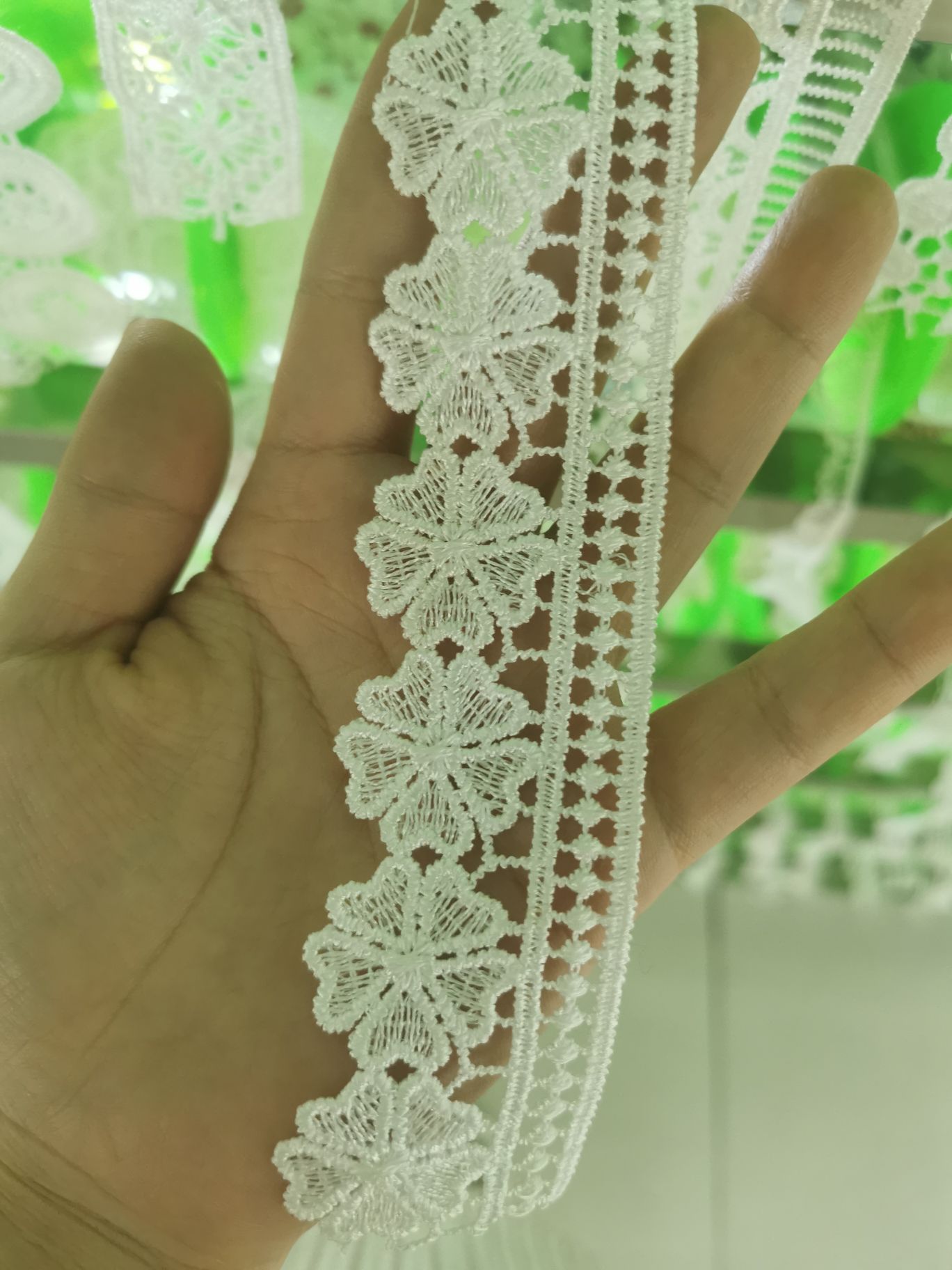 Lace barcode 711