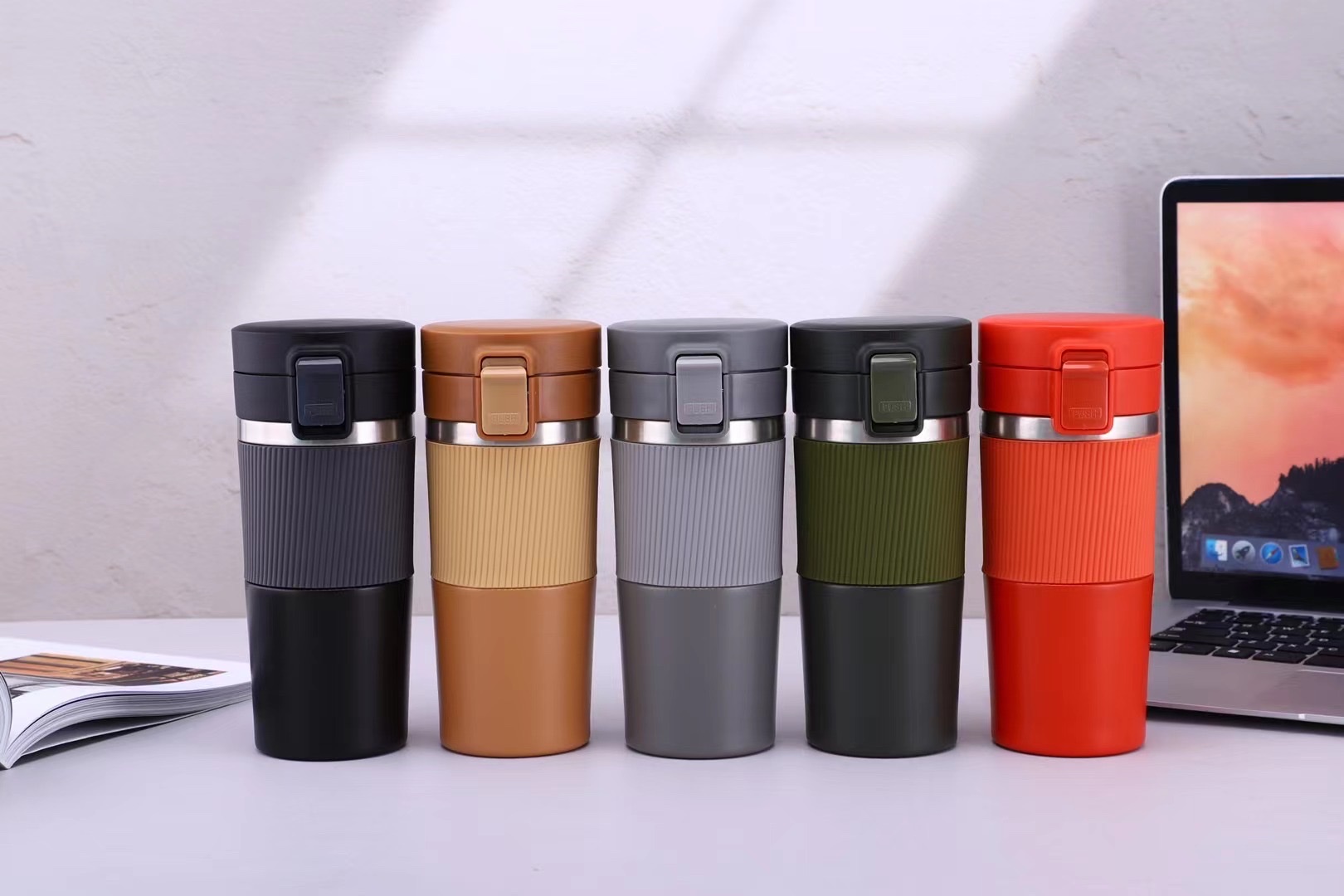 Heat preservation coffee cup vacuum cup