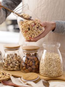 Household glass bottle with lid for storage sealed jar Food grade tea jar storage container multigrain box