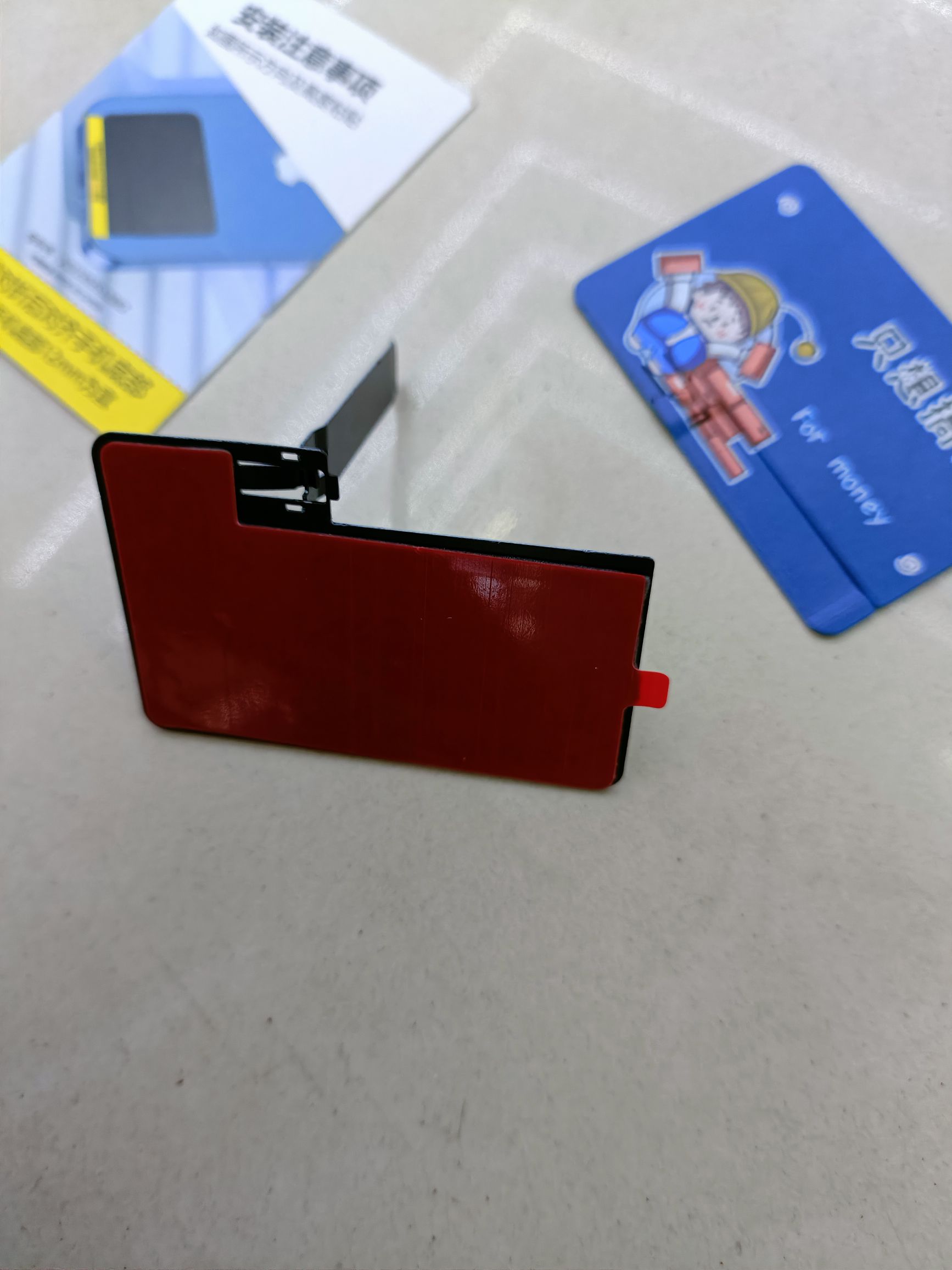 Printing stainless iron mobile phone back stick bracket Application Scenario