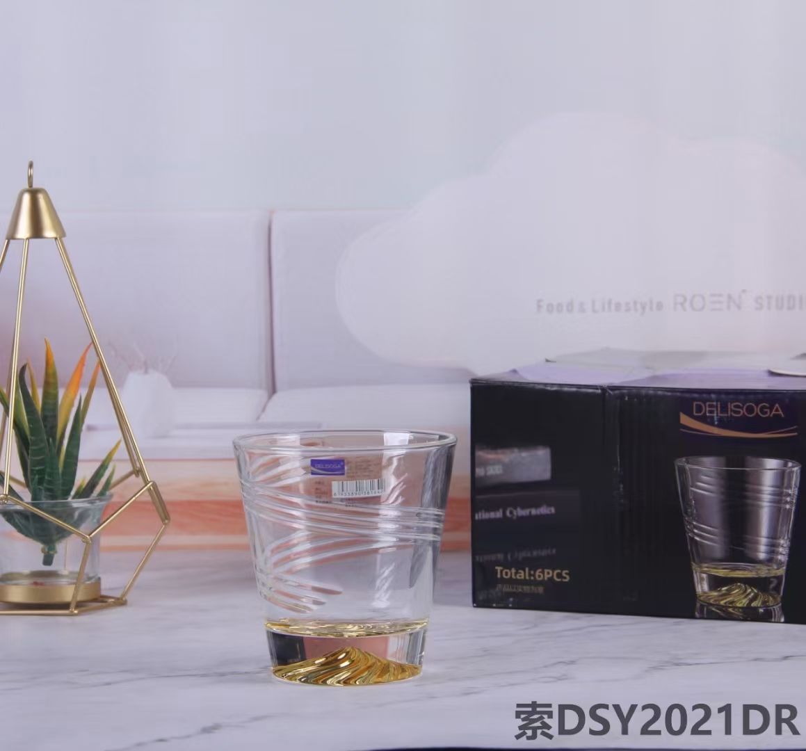 DELISOGA DSY2021DR glass, gold bottom full figure