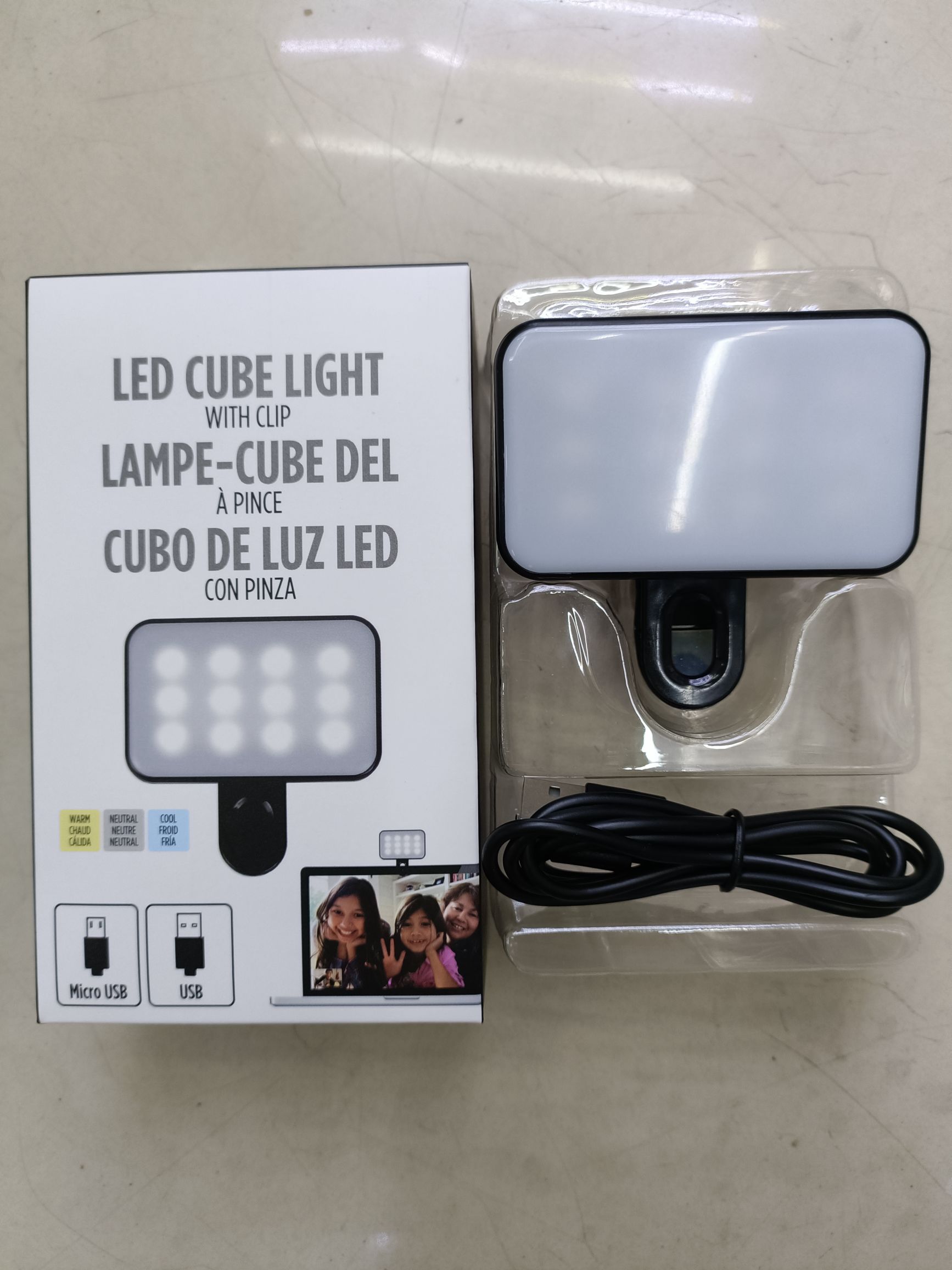 Laptop light charging light