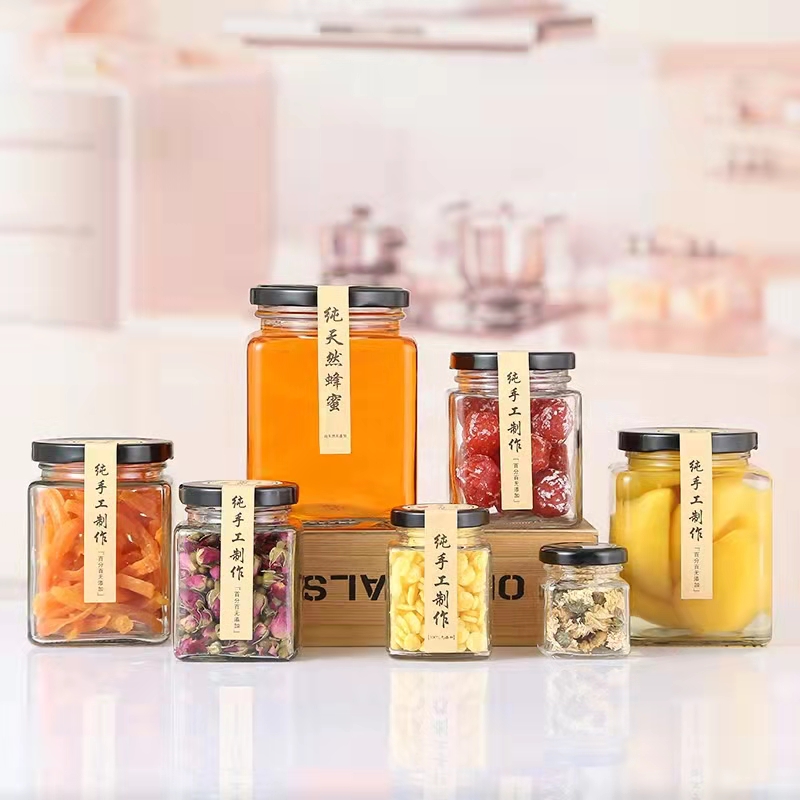 Glass bottle sealed jar with lid food grade jar hot sauce lemon honey jam glass bottle