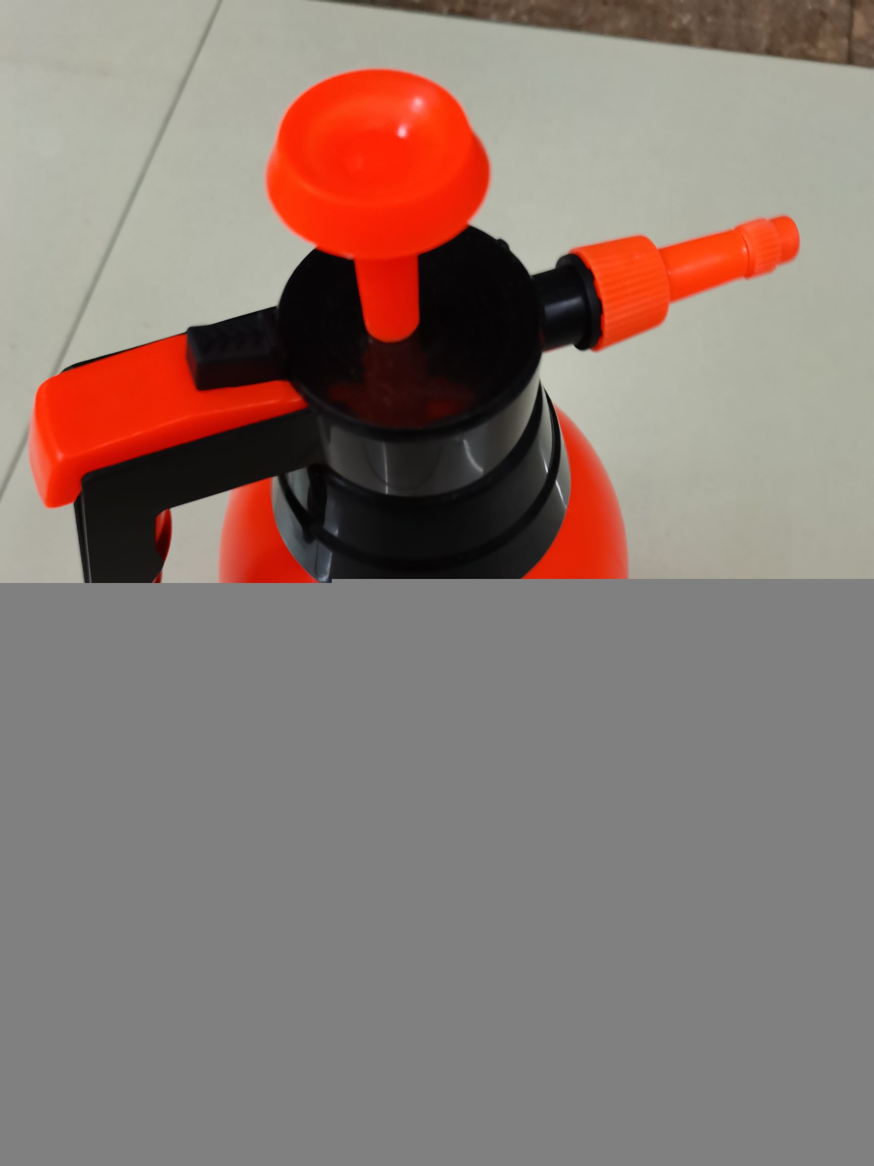 Scissors, scissors, spray bottle, disinfection spray water bottle, home disinfection spray bottle, disinfection protective spray bottle details Picture