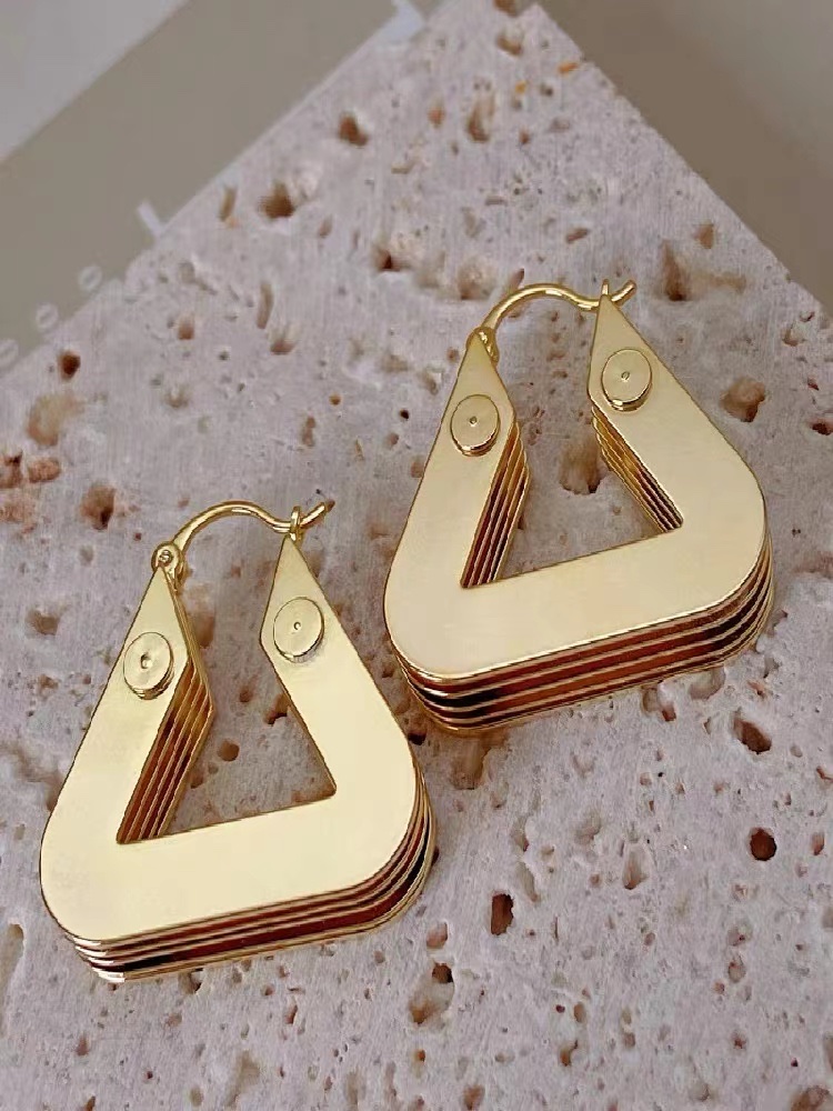 Metal earpiece ornament Caieni ornament Model 173