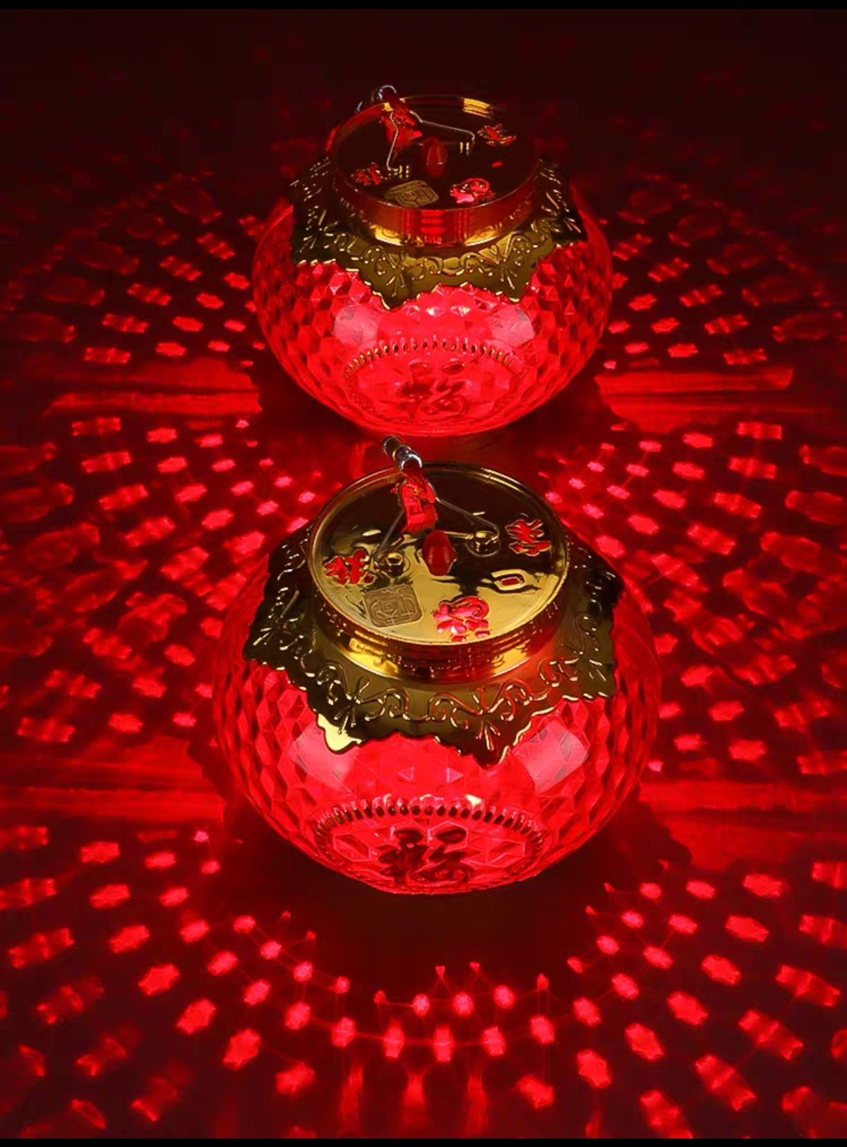 Xuchun laser battery portable music Lamp, a festive Mid-Autumn and New Year children's portable lamp full figure
