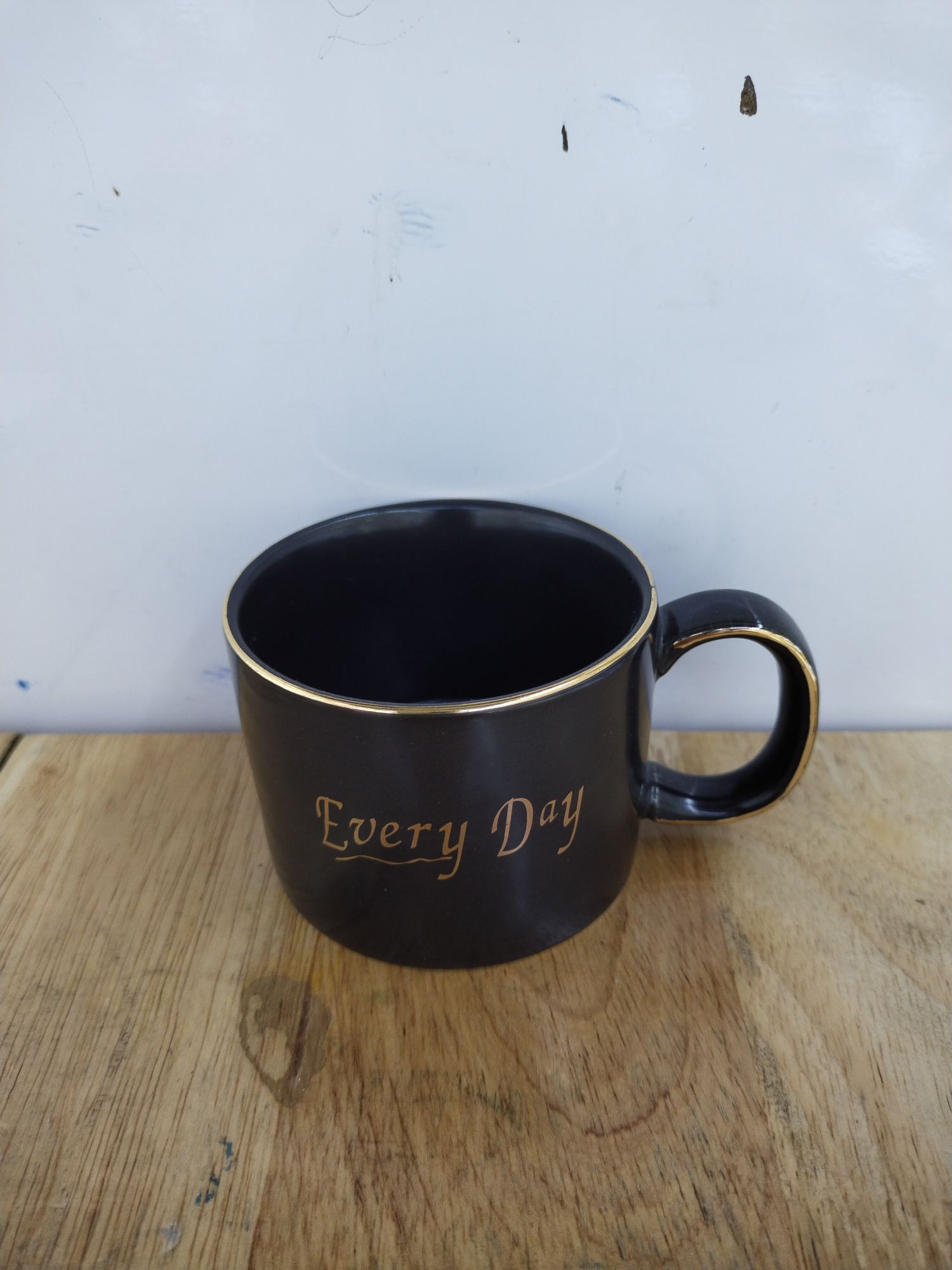 Rose Ceramic Coffee Ceramic Cup Plate Luxury Afternoon Tea Moon Shaped Cup Plate New 0089 Application Scenario