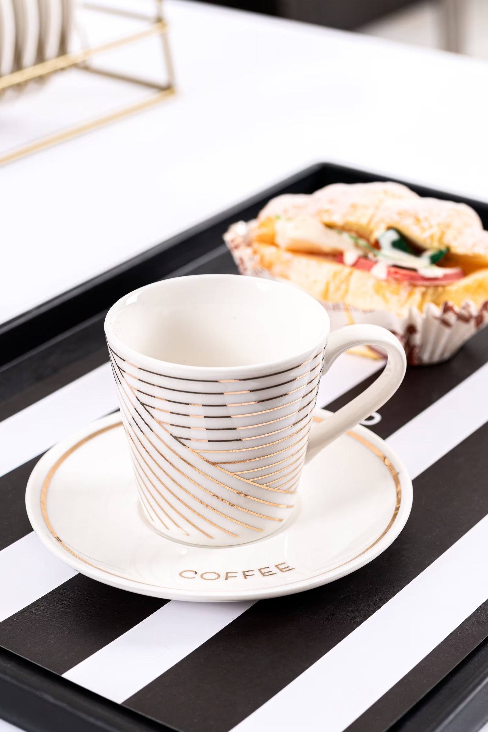 Light Luxury Gilt Years Coffee Cup Saucer Set - New Sale In The Month Application Scenario