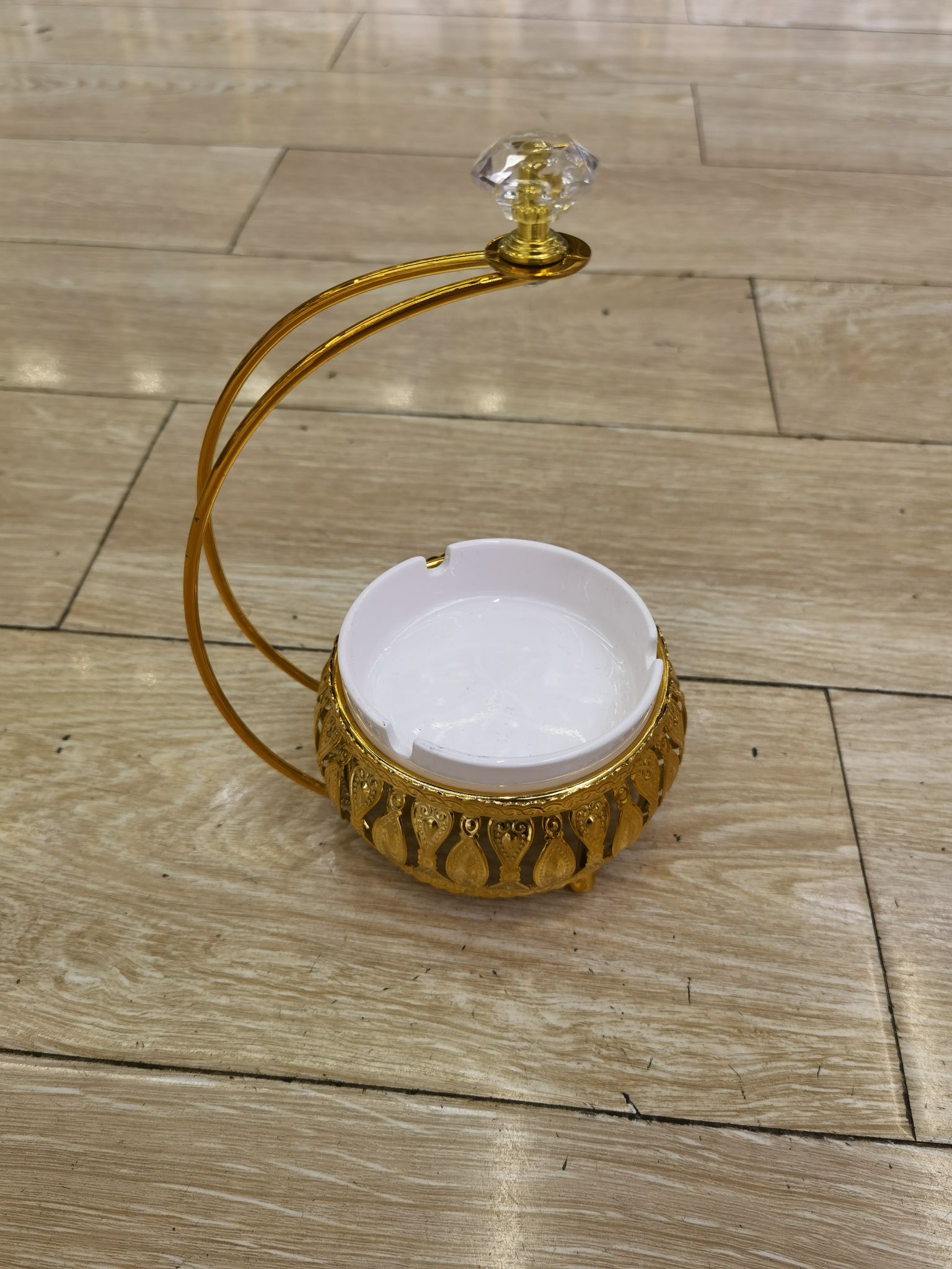 Electroplated iron cigarette tray crystal head