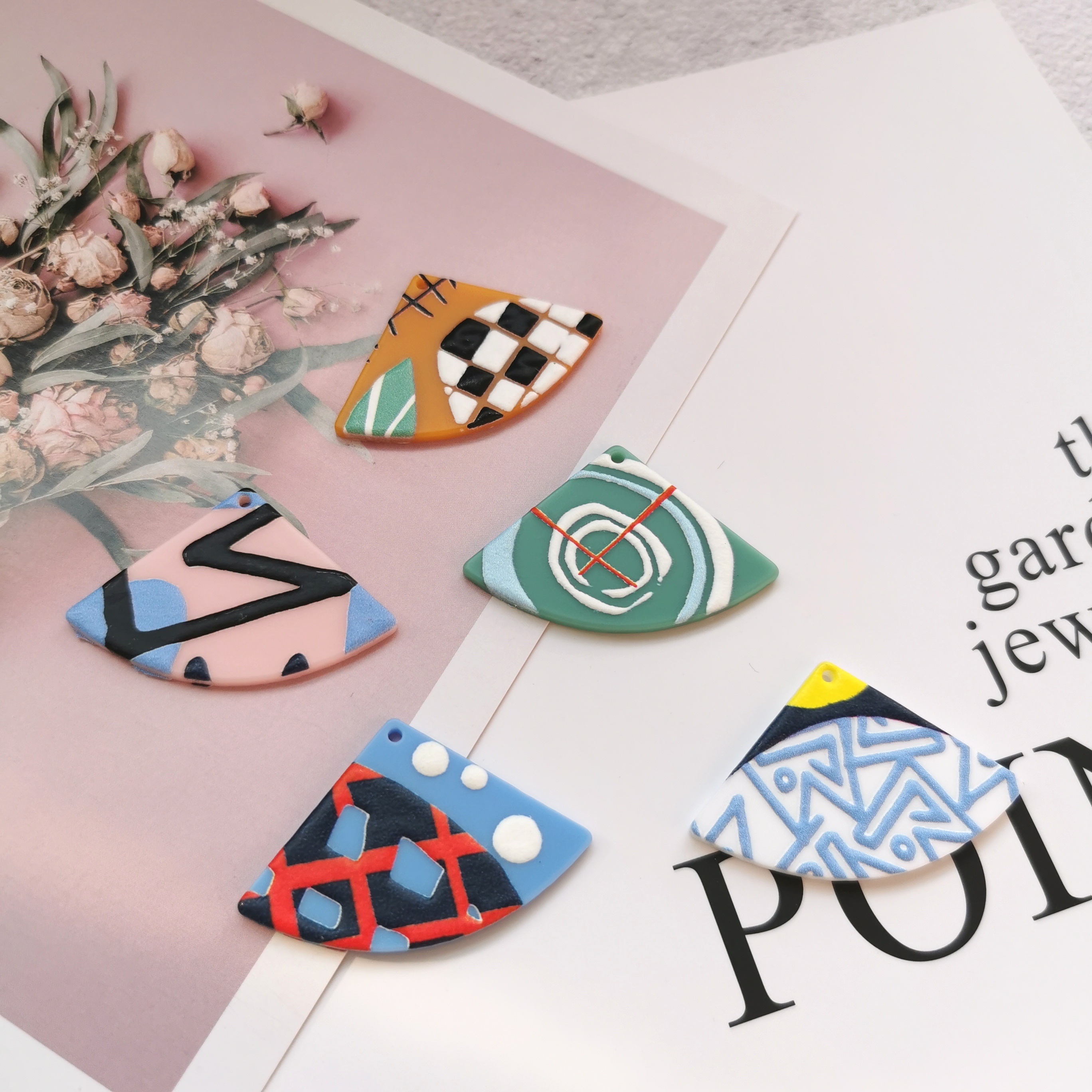 Ins Wind Fan-Shaped Geometric Color Contrast Relief Printing 3D Printing Acrylic Earrings Pendant