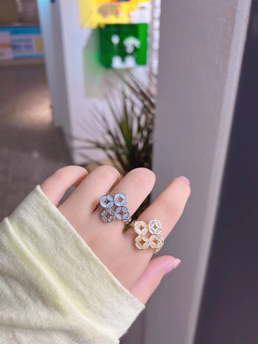 Fortune ring