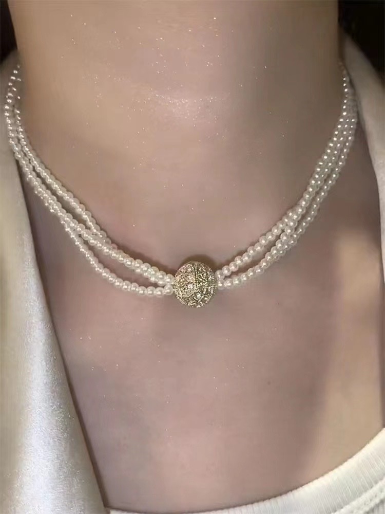 Multi-Layer Pearl Necklace Magnetic Front Buckle Adjustable Choker Storage Bag New Premium Sense Choker