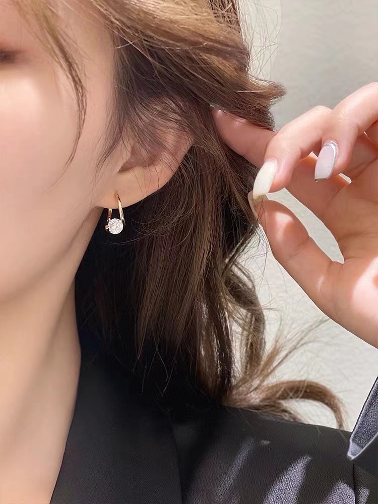Metal Cold Wind Zircon Ear Buckle Fashion Simple Personality Temperament All Match Design Sense Elegant Earrings Specification drawing